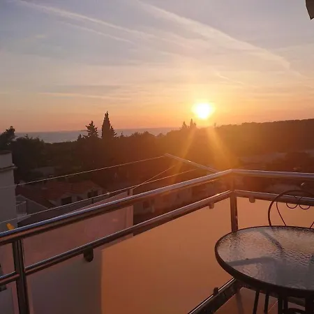 In With Sea View, Balcony, Air Conditioning, Wifi 5154-1 Primošten
