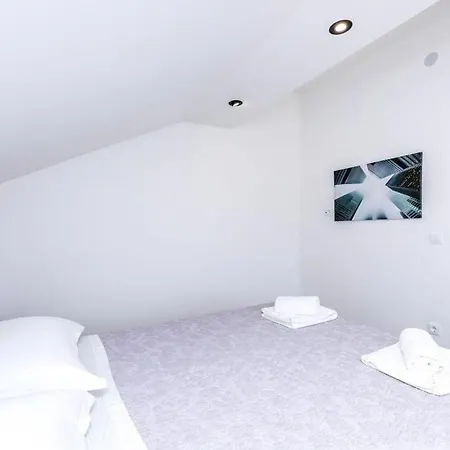 Daire In With Sea View, Balcony, Air Conditioning, Wifi 5154-1 Primošten