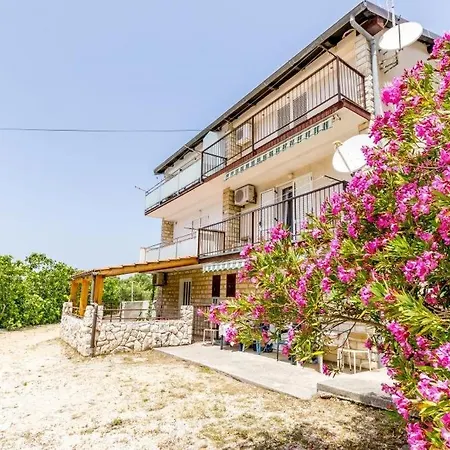 In With Sea View, Balcony, Air Conditioning, Wifi 5154-1 Daire